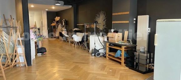 3 bedrooms Building in Tourcoing, France No. 76667 2