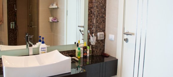 2 bedrooms Condo in Pattaya, Thailand No. 11856 2