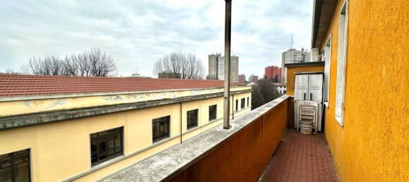 2 bedrooms Apartment in Milan, Italy No. 247630 21