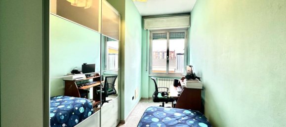 2 bedrooms Apartment in Milan, Italy No. 247630 24