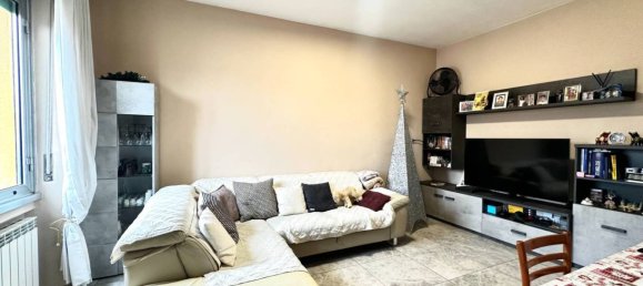 2 bedrooms Apartment in Milan, Italy No. 247630 4