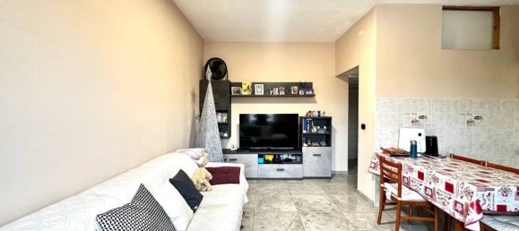 2 bedrooms Apartment in Milan, Italy No. 247630 2