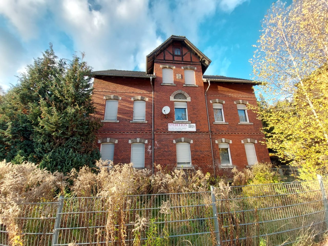 18 rooms Apartment in Zwickau, Germany No. 372242