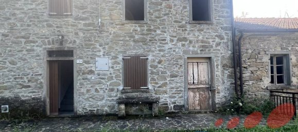 4 bedrooms Apartment in Castel di Casio, Italy No. 317386 2