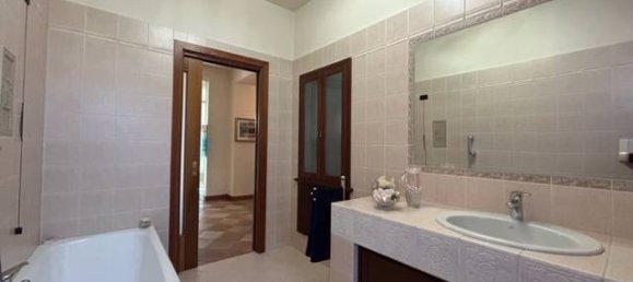 4 bedrooms Apartment in Palazzolo sull'Oglio, Italy No. 221799 23