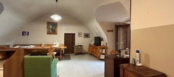 4 bedrooms Apartment in Palazzolo sull'Oglio, Italy No. 221799 2