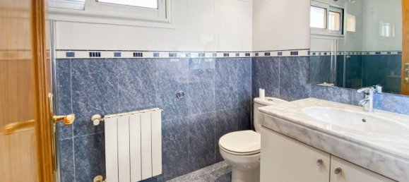 4 Schlafzimmer Haus in Vilamalla, Spain, Nr. 78981 16