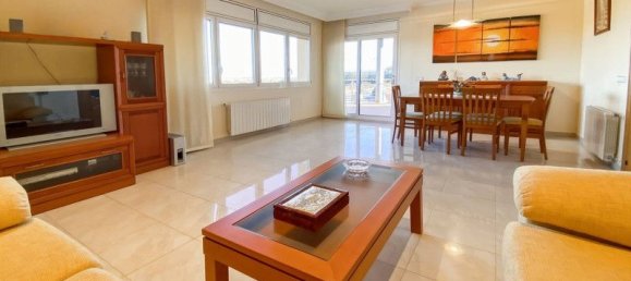 4 Schlafzimmer Haus in Vilamalla, Spain, Nr. 78981 6