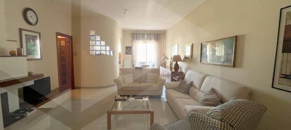 Apartamento de 3 habitaciónes en Campomarino, Italy No. 22258 3