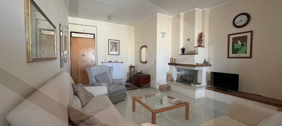 Apartamento de 3 habitaciónes en Campomarino, Italy No. 22258 4