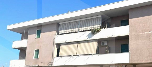 Apartamento de 3 habitaciónes en Campomarino, Italy No. 22258 2