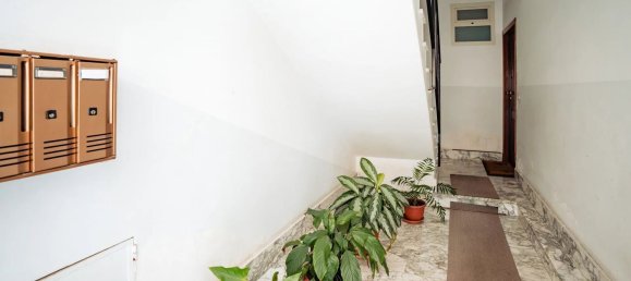 3غرفة شقة في Reggio Calabria, Italy رقم 39245 24