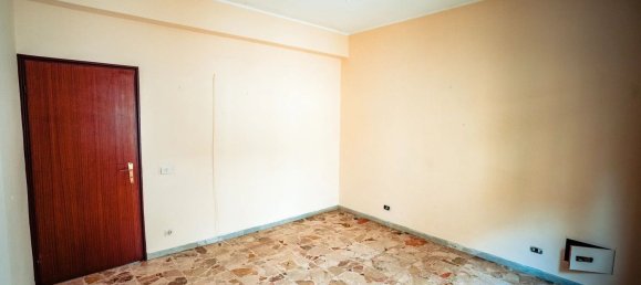 3غرفة شقة في Reggio Calabria, Italy رقم 39245 6