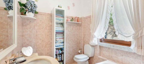 Villa de 11 divisões em Carrara, Italy N.º 273063 14