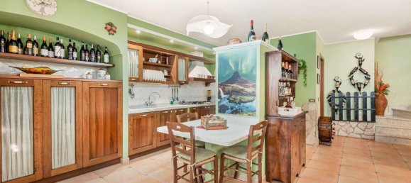 Villa de 11 divisões em Carrara, Italy N.º 273063 36