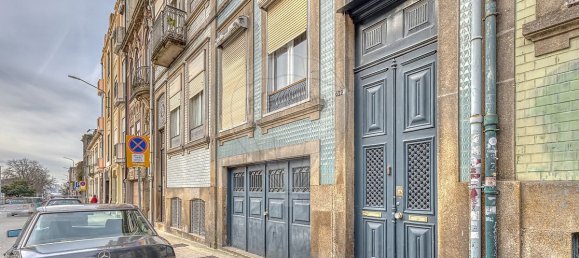 4 bedrooms House in Porto, Portugal No. 160093 21