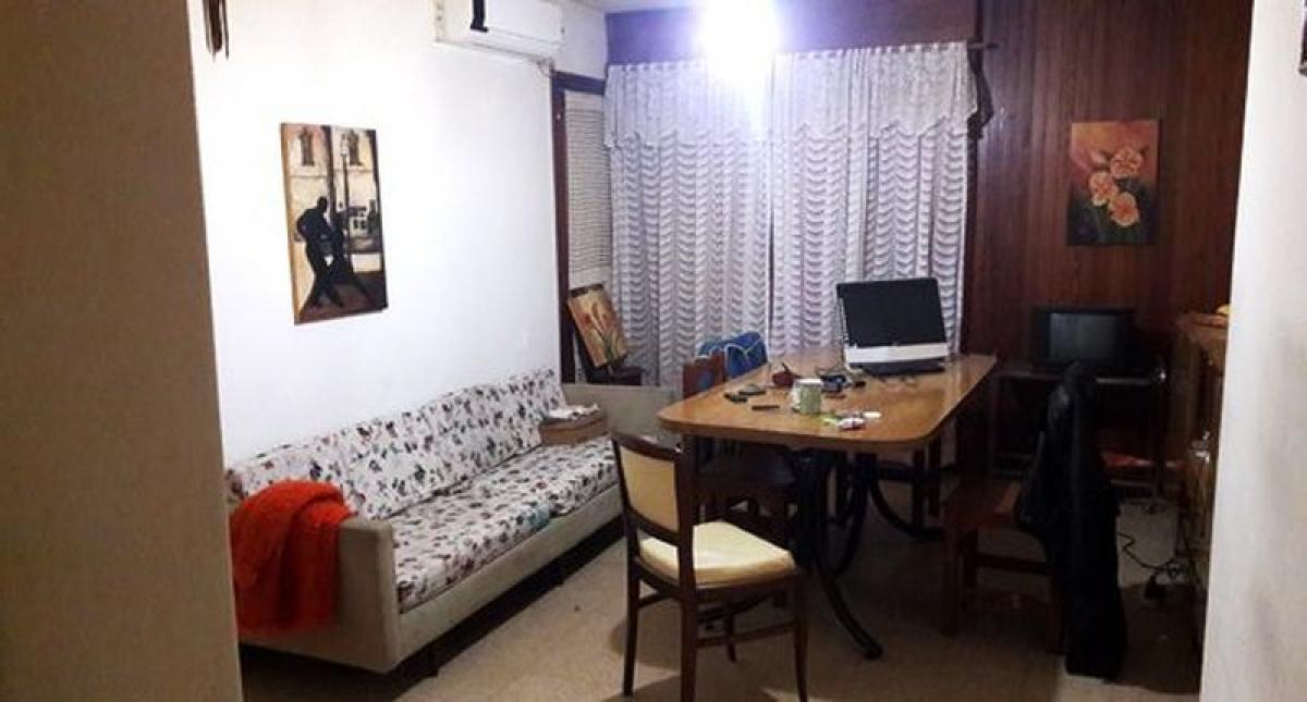 Apartamento de 3 dormitorios en Mar del Plata, Argentina No. 91939