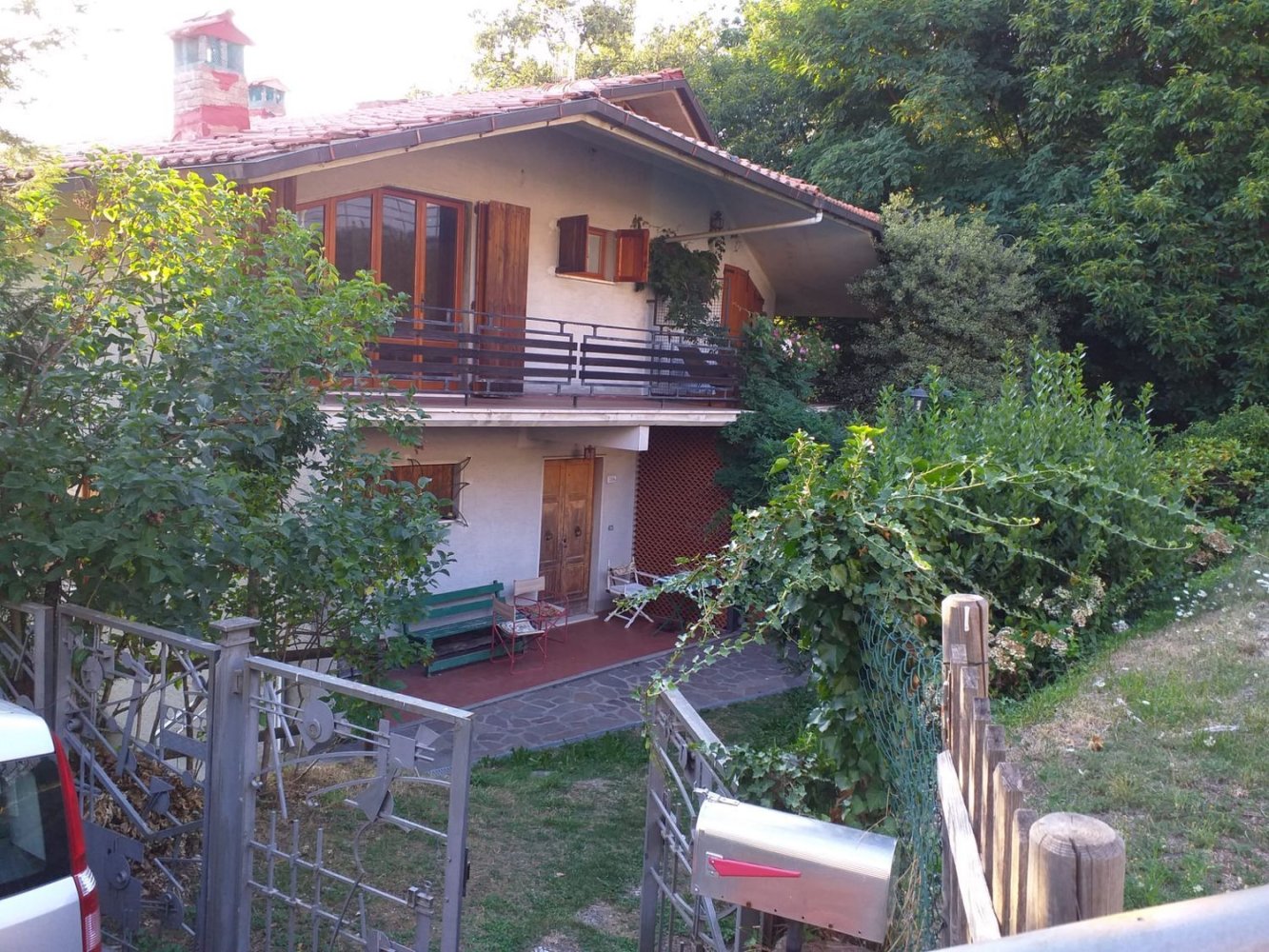 Дом с 6 комнатами в Сан Марчелло Пистойезе, Италия № 273814