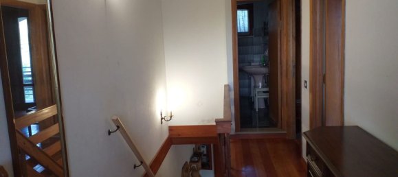 Дом с 6 комнатами в Сан Марчелло Пистойезе, Италия № 273814 11