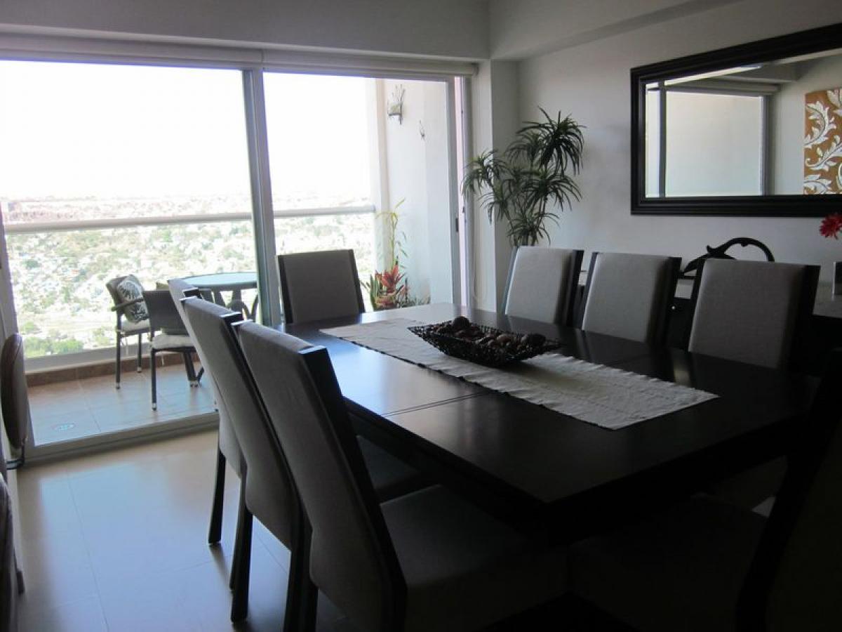 2 bedrooms Apartment in Queretaro, Mexico No. 185117