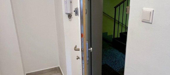 2غرفة شقة في Meidling, Austria رقم 205851 6