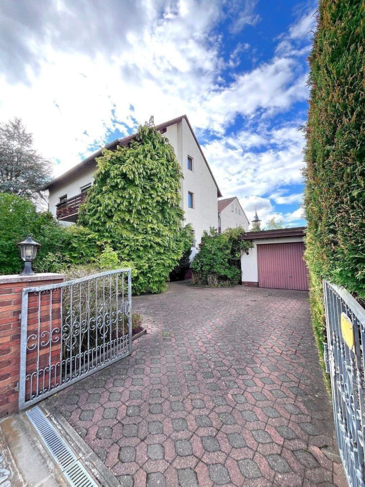 Casa de 7 divisões em Furth, Germany N.º 284257