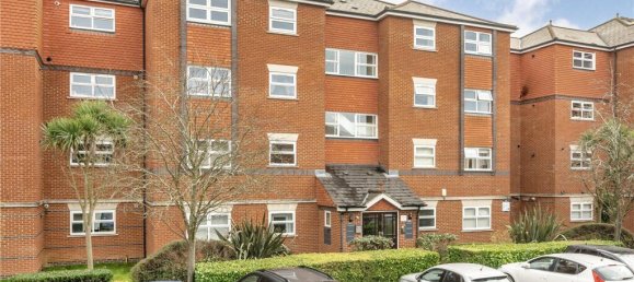 2 bedrooms Apartment in London, United Kingdom No. 12944 5