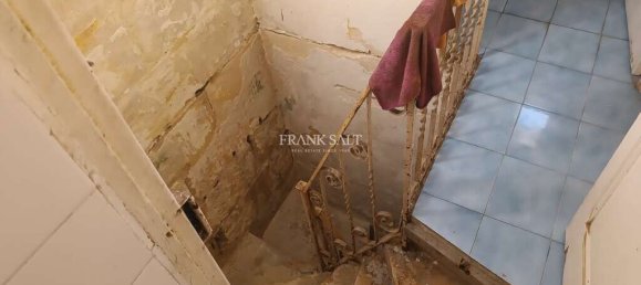 Таунхаус с 3 спальнями в Паола, Мальта № 2018 7