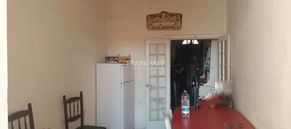 Таунхаус с 3 спальнями в Паола, Мальта № 2018 3