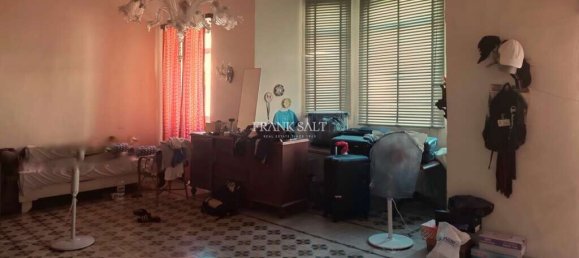 Таунхаус с 3 спальнями в Паола, Мальта № 2018 4