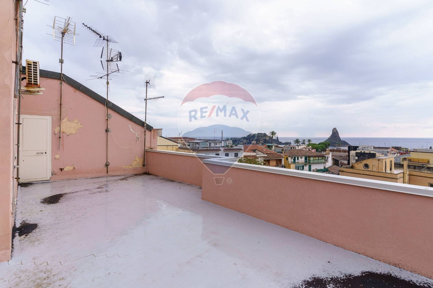 5غرفة شقة في Aci Castello, Italy رقم 132626