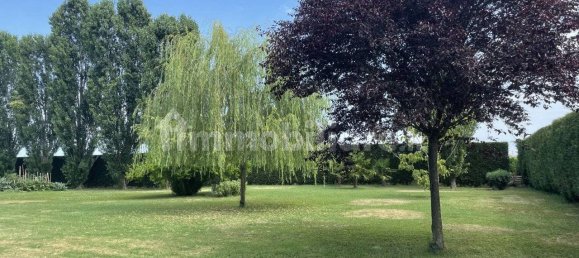 4 bedrooms Villa in Correzzola, Italy No. 375947 19