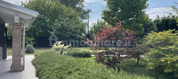 4 bedrooms Villa in Correzzola, Italy No. 375947 20