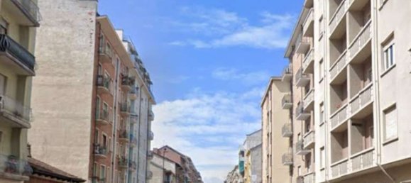 Квартира с 4 комнатами в Турин, Италия № 265954 5