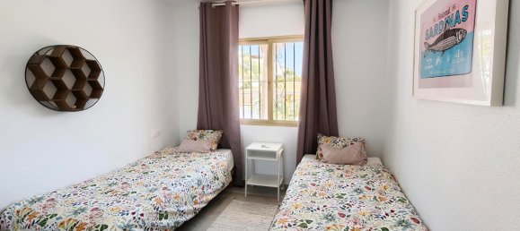 4 Schlafzimmer Villa in Fuengirola, Spain, Nr. 217452 9