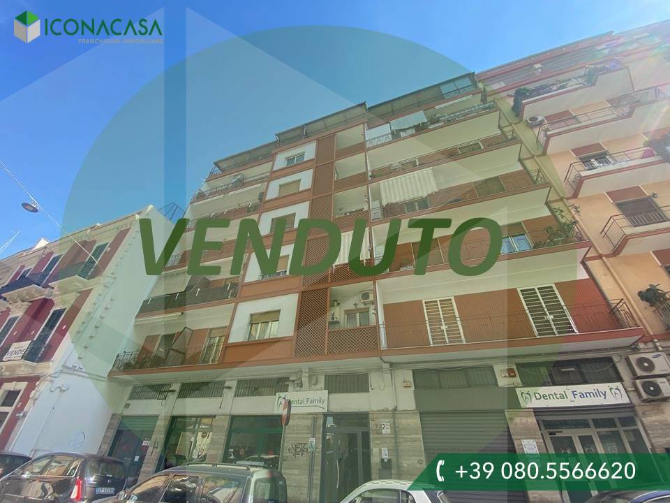 2 rooms Apartment in Bari, Italy No. 17749