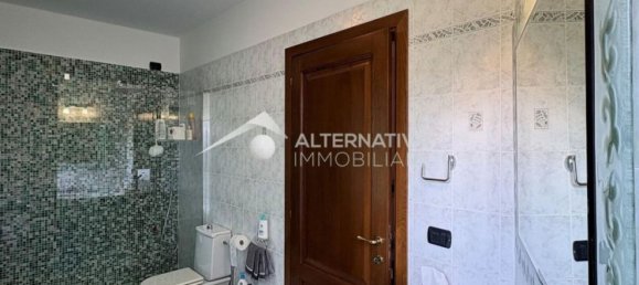 8-salle Maison à Calci, Italy No. 38880 25