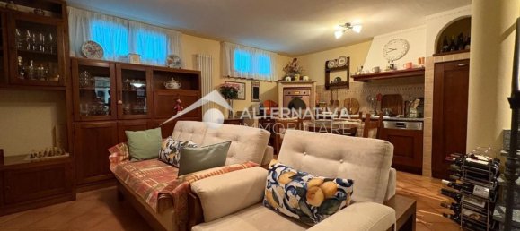 8-salle Maison à Calci, Italy No. 38880 45