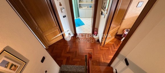 8-salle Maison à Calci, Italy No. 38880 24