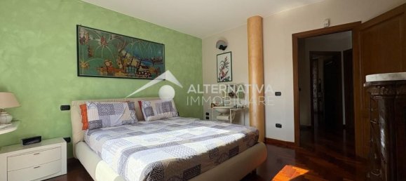 8-salle Maison à Calci, Italy No. 38880 21