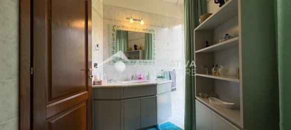 8-salle Maison à Calci, Italy No. 38880 27