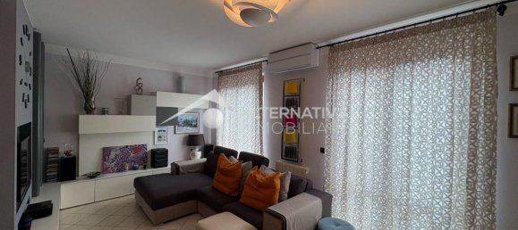 8-salle Maison à Calci, Italy No. 38880 3