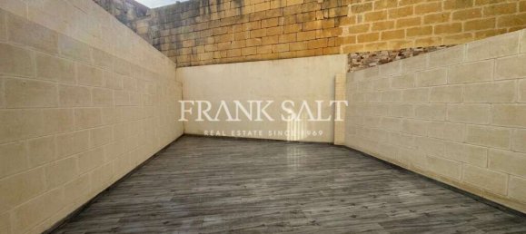 3 غرف نوم طابقين في Xaghra, Malta رقم 6156 18