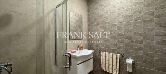 3 غرف نوم طابقين في Xaghra, Malta رقم 6156 9