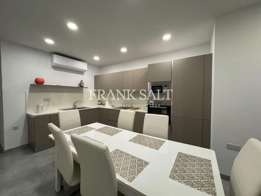 3 غرف نوم طابقين في Xaghra, Malta رقم 6156