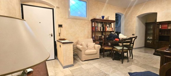 5 rooms Apartment in Sarzana, Italy No. 75480 5