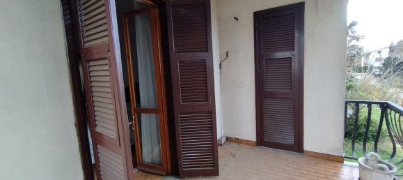 Вилла с 8 комнатами в Каприата д'Орба, Италия № 147459 18