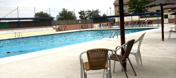 3 bedrooms House in Getafe, Spain No. 170756 2