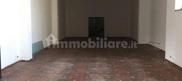 2 rooms Commercial property in Catanzaro, Italy No. 339942 2