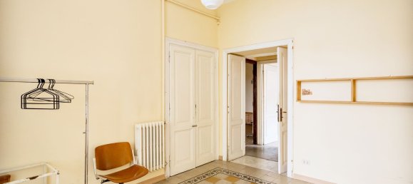 Apartamento de 5 dormitorios en Rome, Italy No. 325144 4